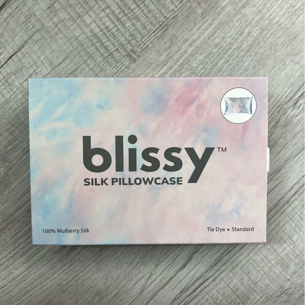 NEW BLISSY Silk Pillowcase - Pink Yellow Blue
Tie-Dye - Standard Pastel - Picture 2 of 4